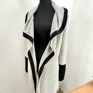 BNCI by Blanc Noir Textured Open-Front Drape Cardigan - Grey and Black (Size M)